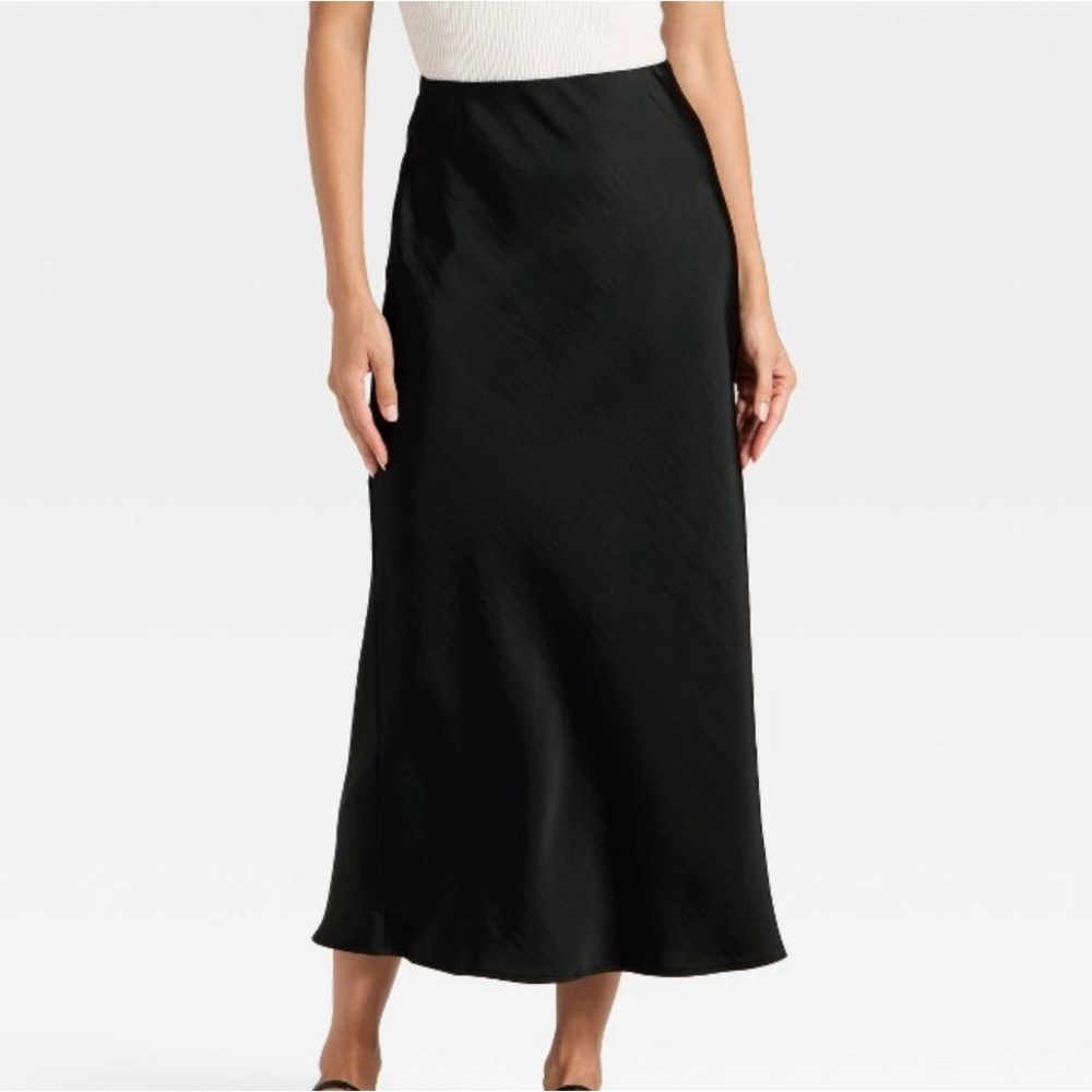Elegant Black Maxi Skirt